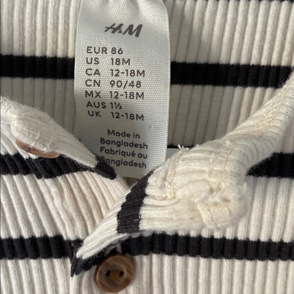 H&M Kids Long Sleeve Shirt - Cream and Black Stripes - Picture 3 of 3